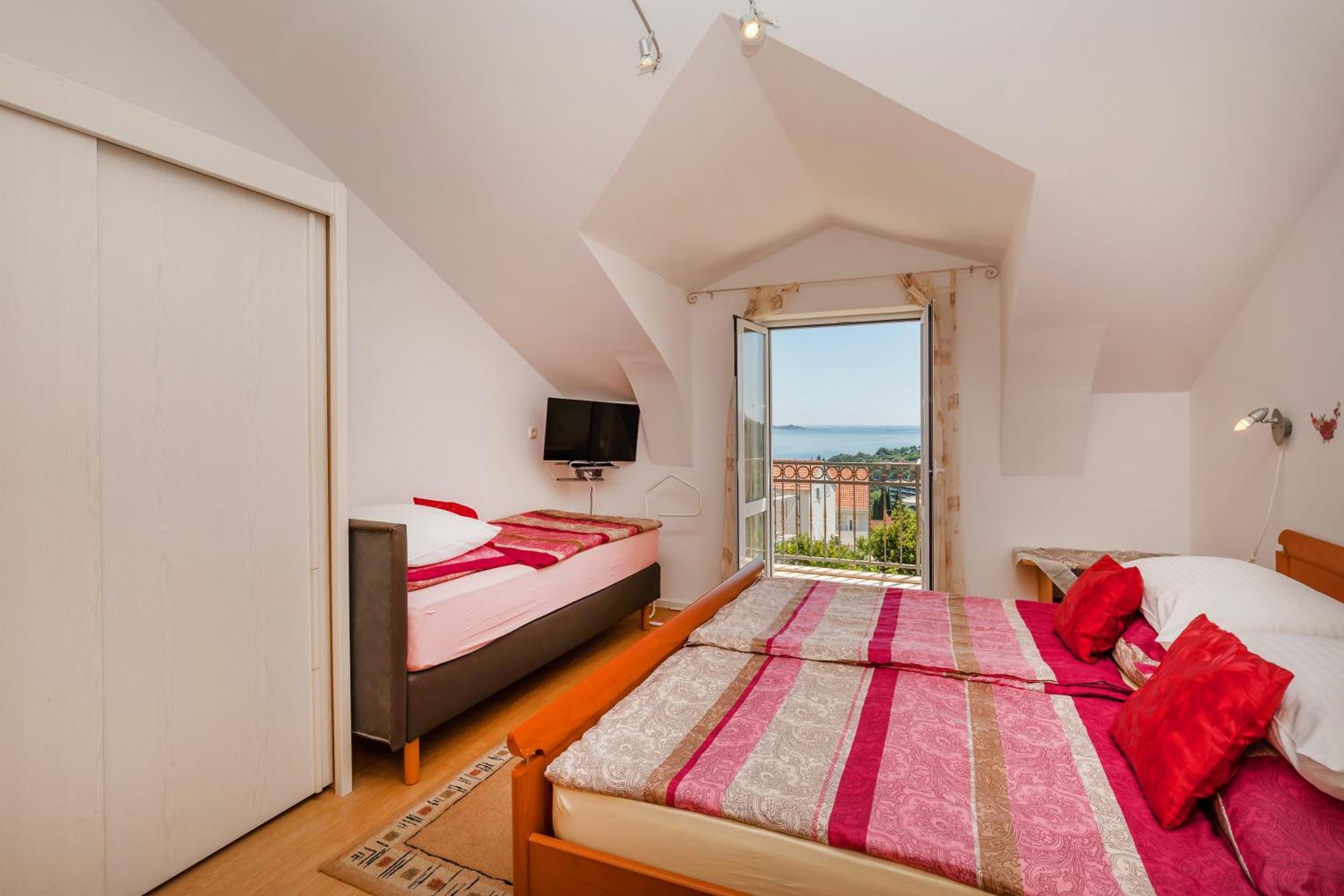 Apartmani Galic 2 Mlini Exteriör bild