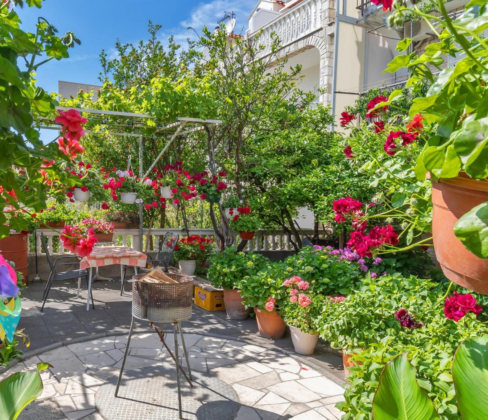 Apartmani Galic 2 Mlini Exteriör bild