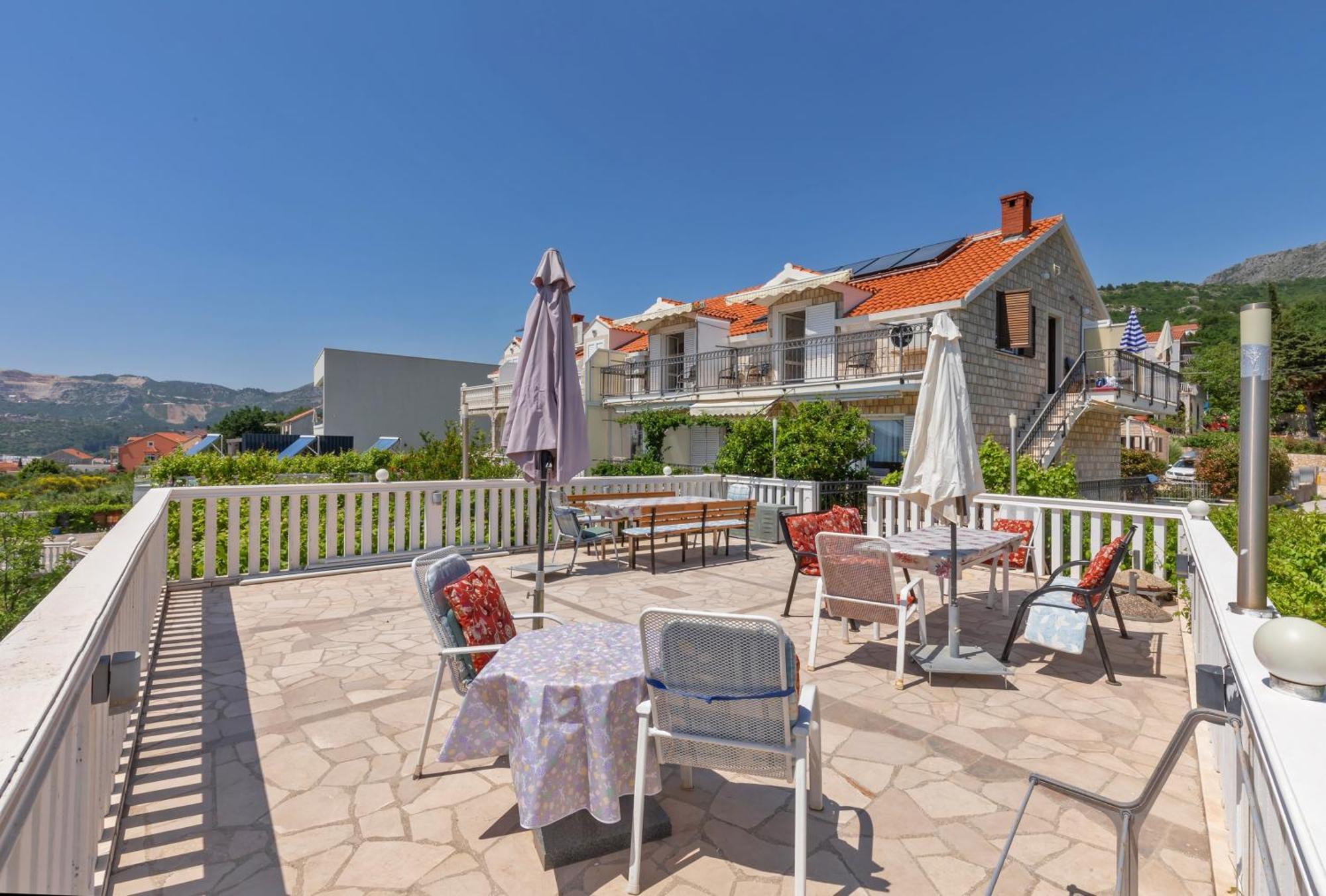 Apartmani Galic 2 Mlini Exteriör bild