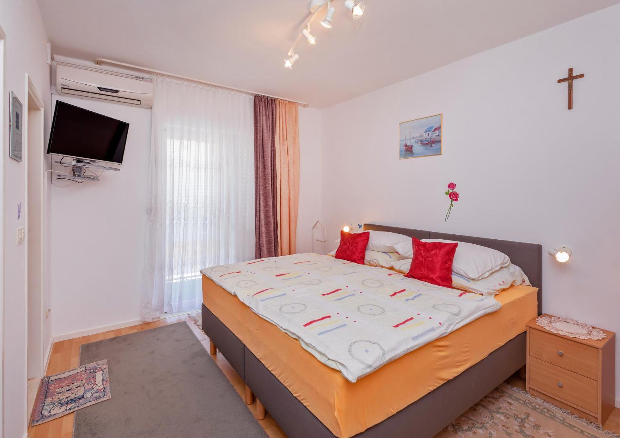 Apartmani Galic 2 Mlini Exteriör bild