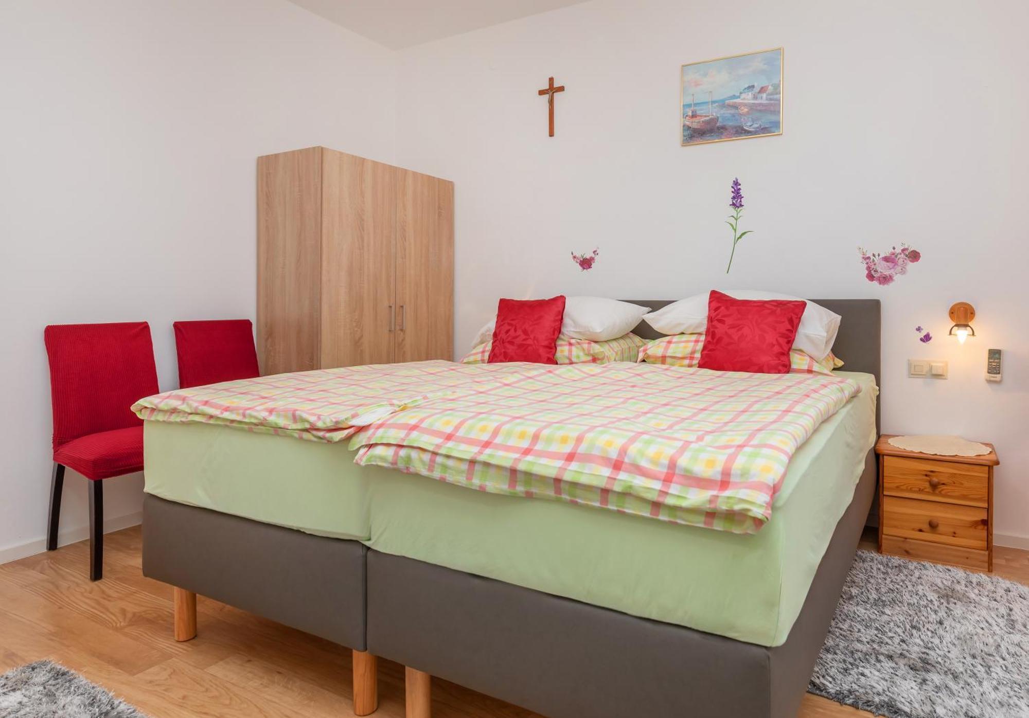 Apartmani Galic 2 Mlini Exteriör bild